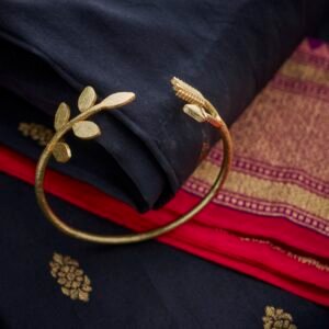 Bracelet leaves arrow