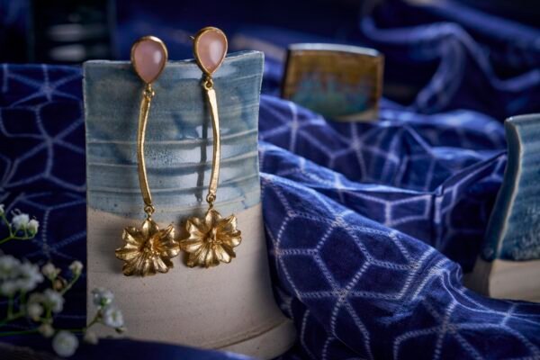 Earrings peach stone hanging flower