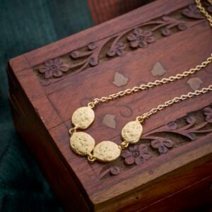 Necklace hammered stones