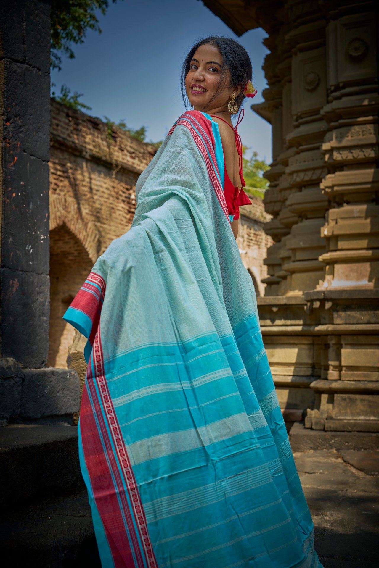 Saree Blue Red Aane Hejje Saree