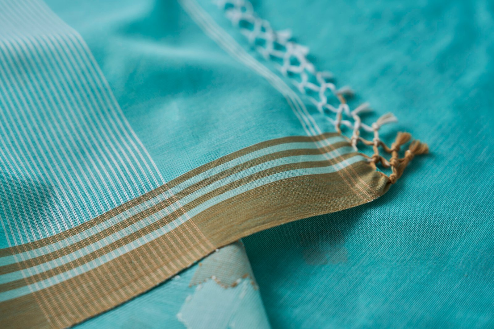 Aqua Teal Cotton Handloom Jamdani - Image 4