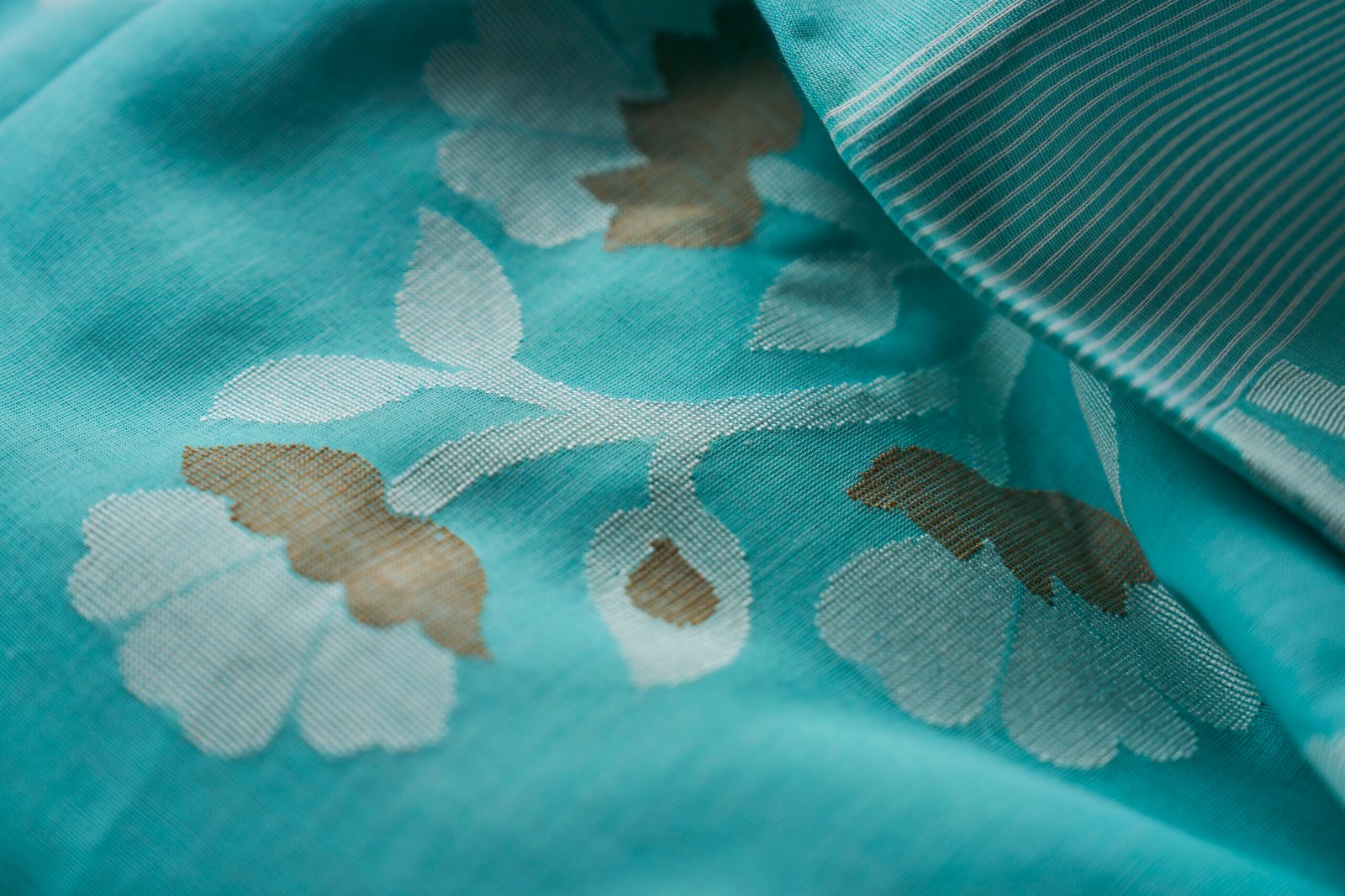 Aqua Teal Cotton Handloom Jamdani - Image 5