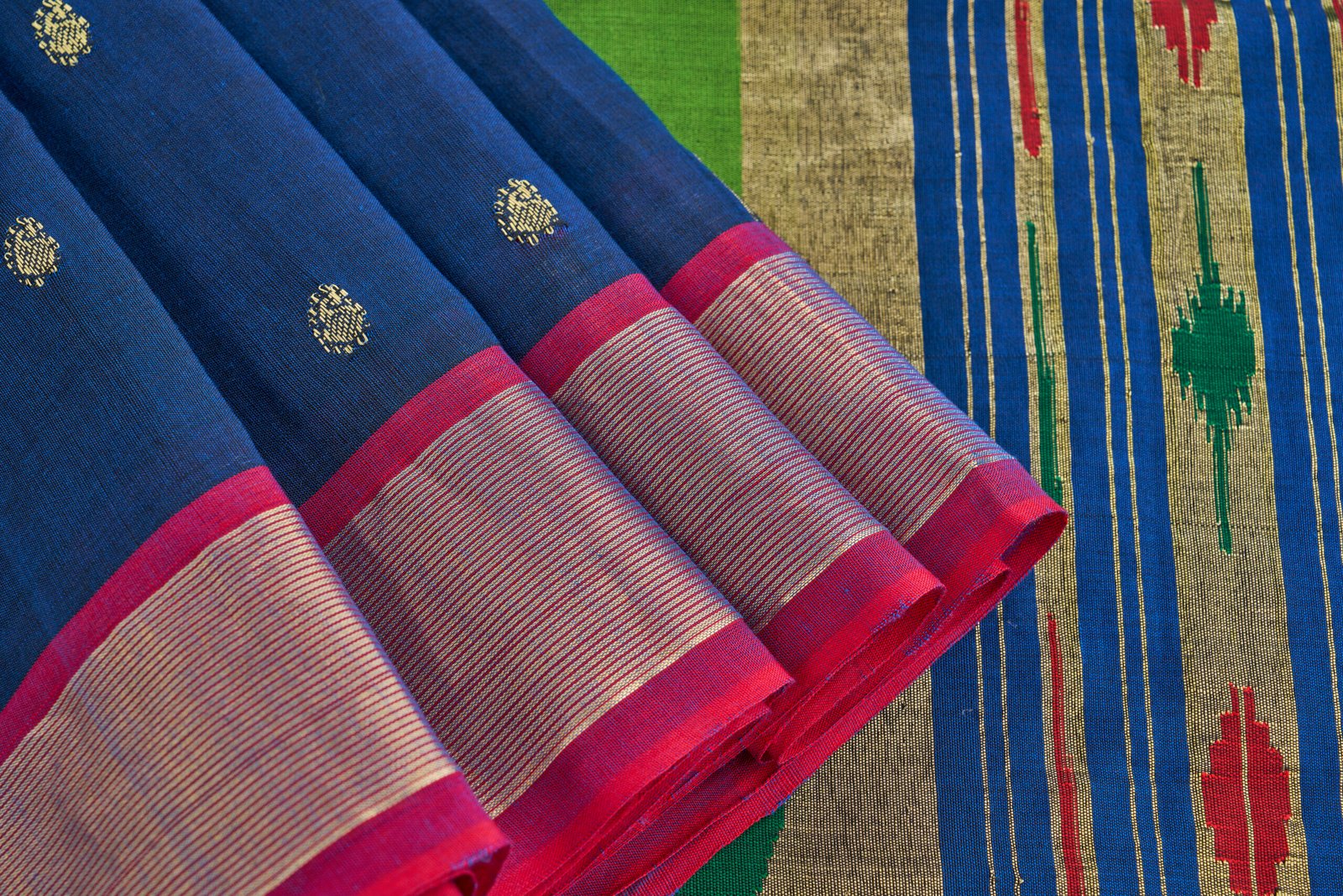 Deep royal blue Handloom Cotton Paithani - Image 3