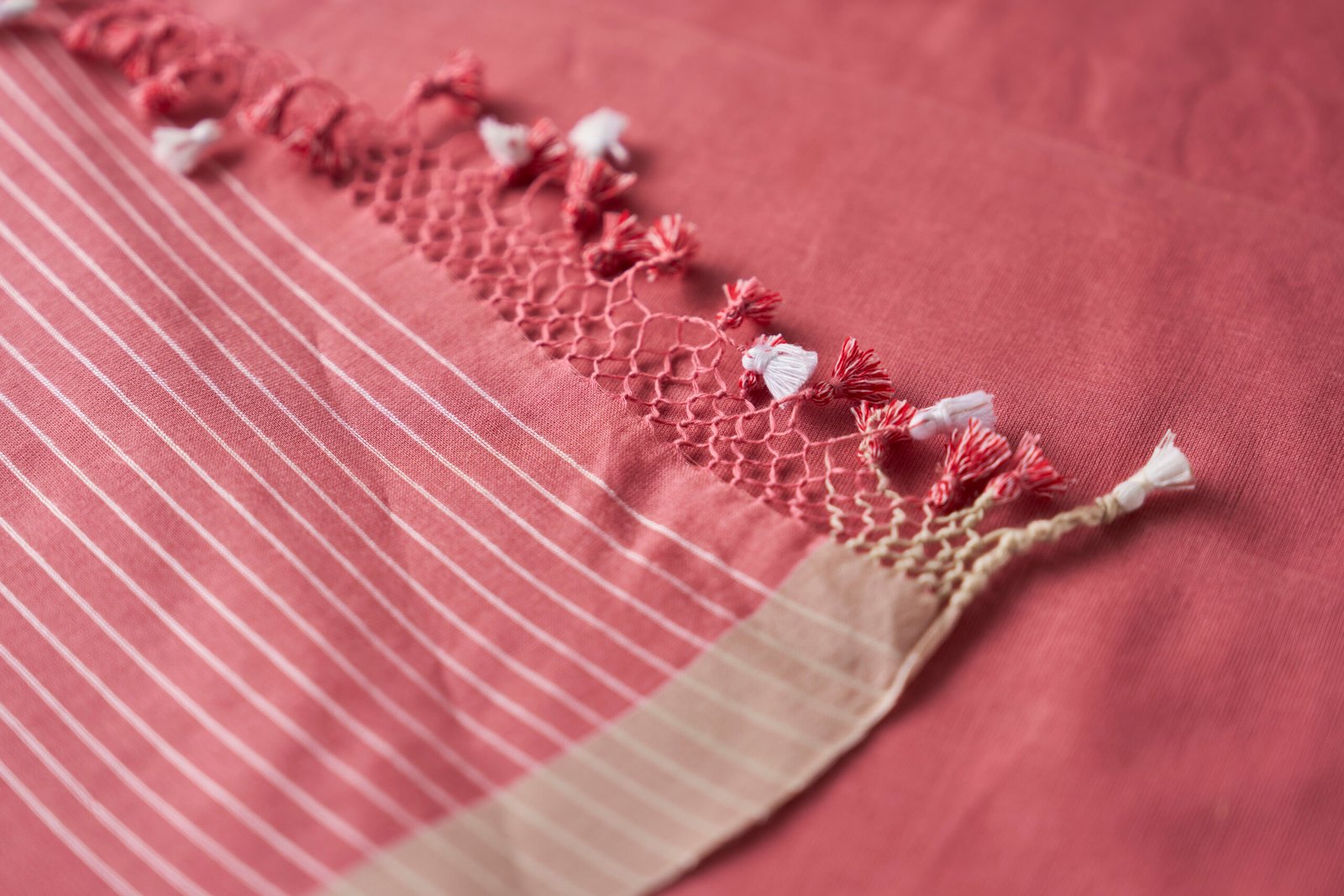 Blush Rose Handloom Cotton Jamdani - Image 3