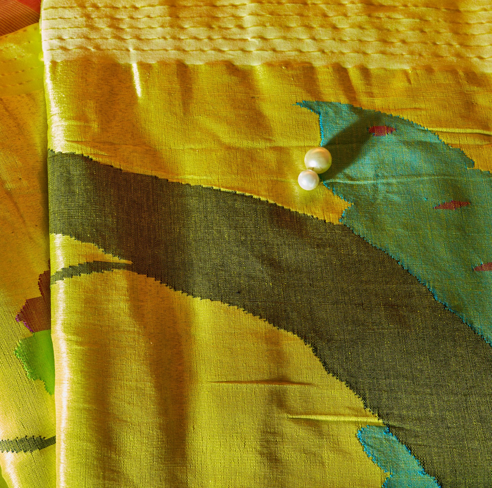 Chartreuse Yellow Handloom Cotton Paithani - Image 4