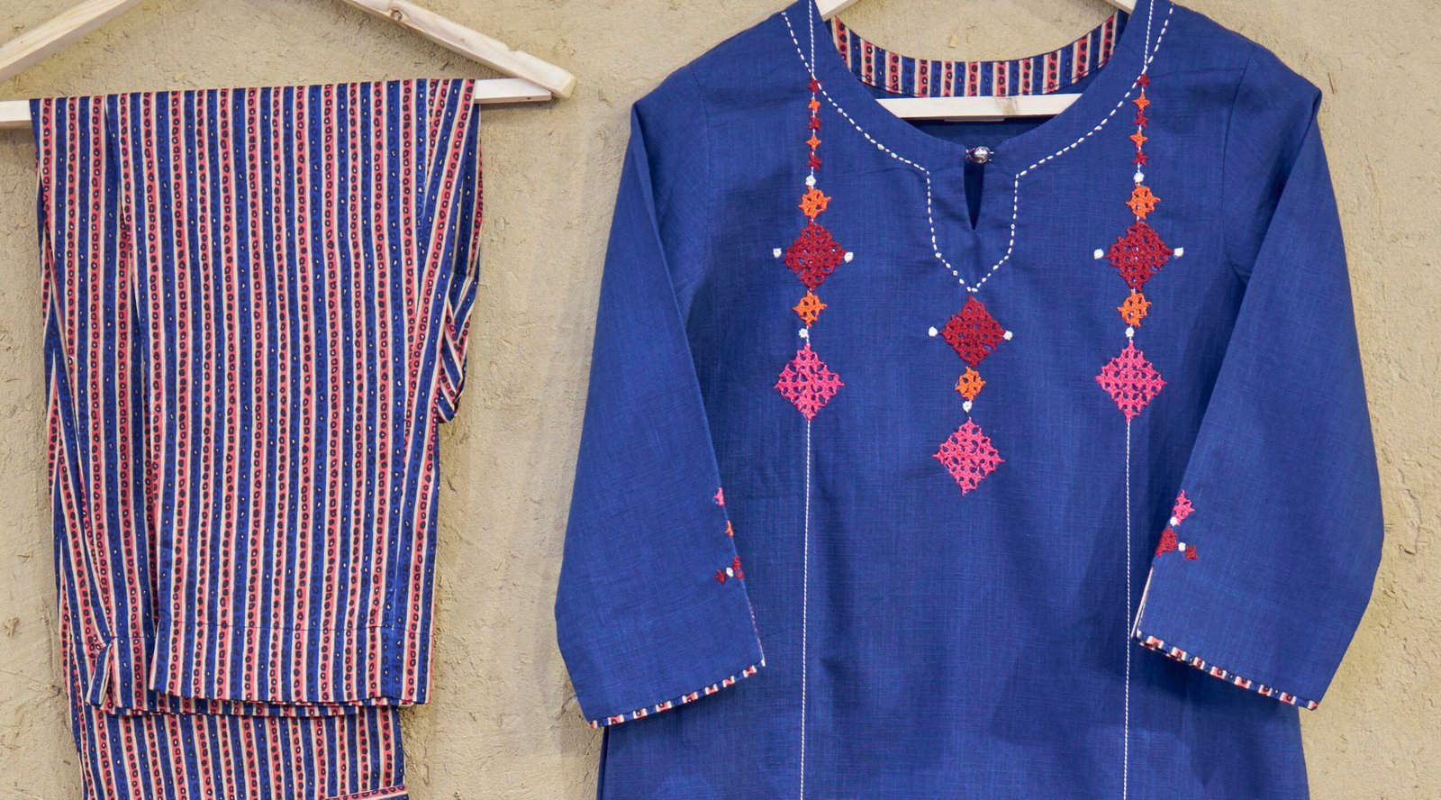 Cotton Suit Set With Dupatta Blue Kutch Handwork