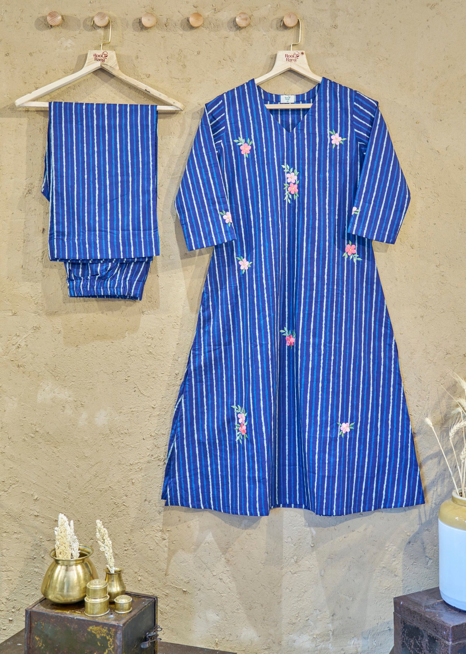 Kurti Set Blue Leheria Stripe With Floral Embroidery
