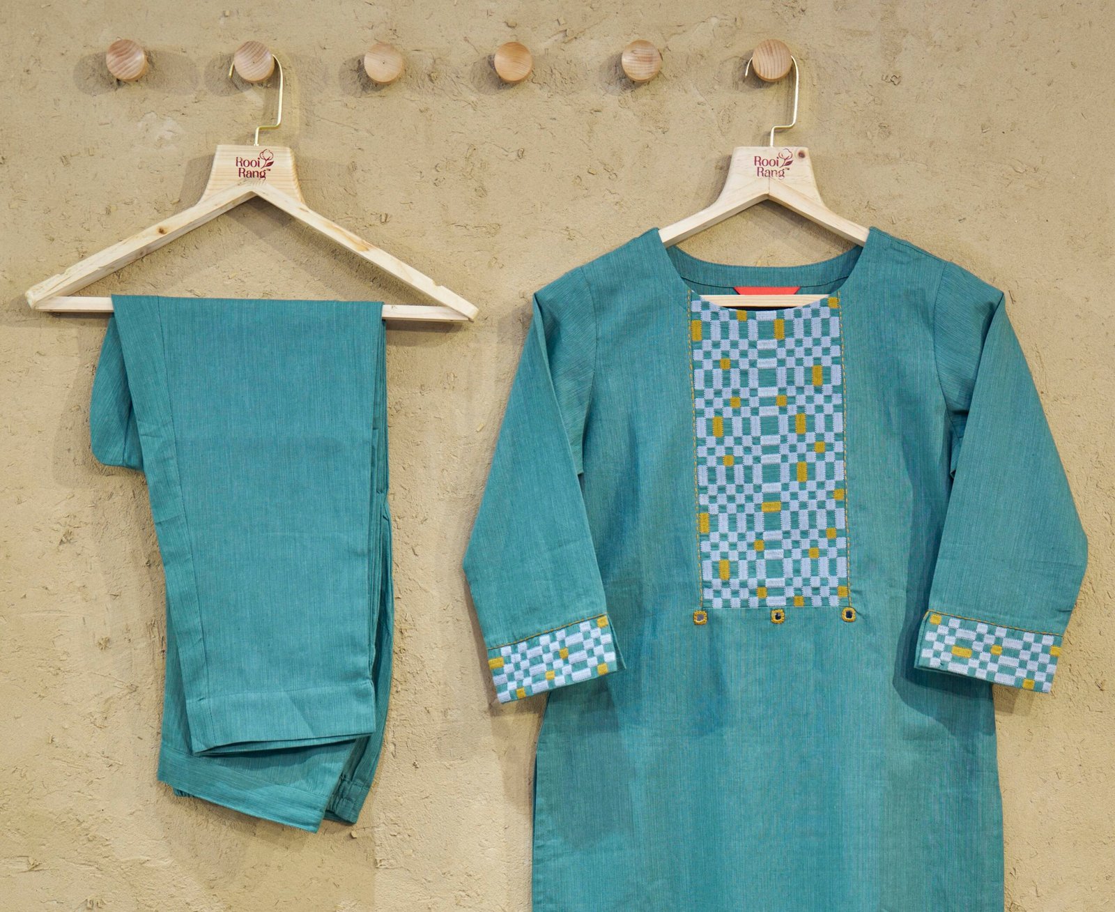 Kurti Set Sea Green Checks Embroidery - Image 2
