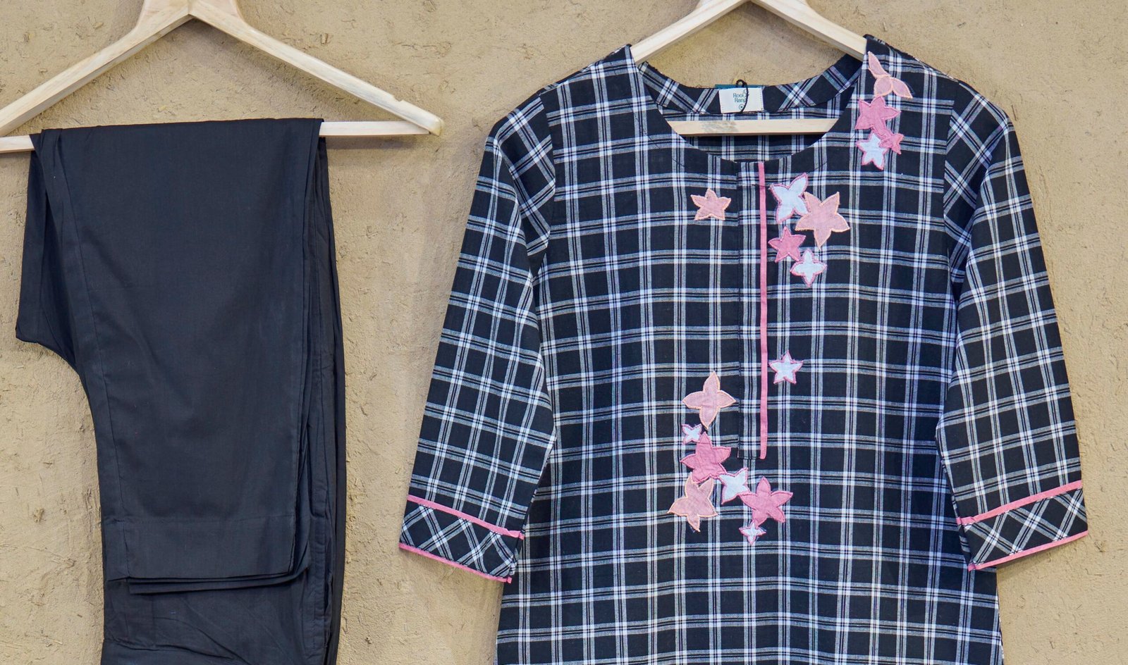 Suit Set Black Checks Applique Work