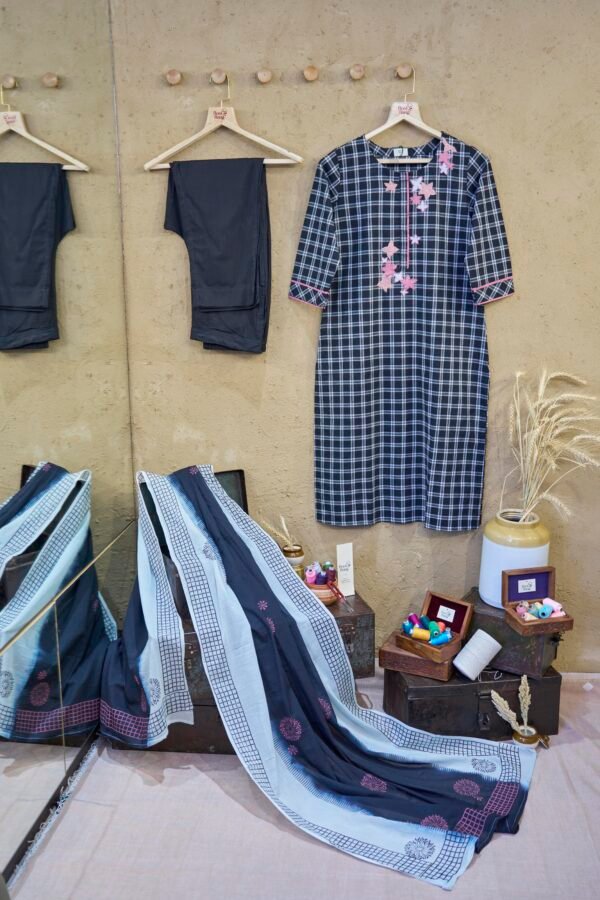 Suit Set Black Checks Applique Work