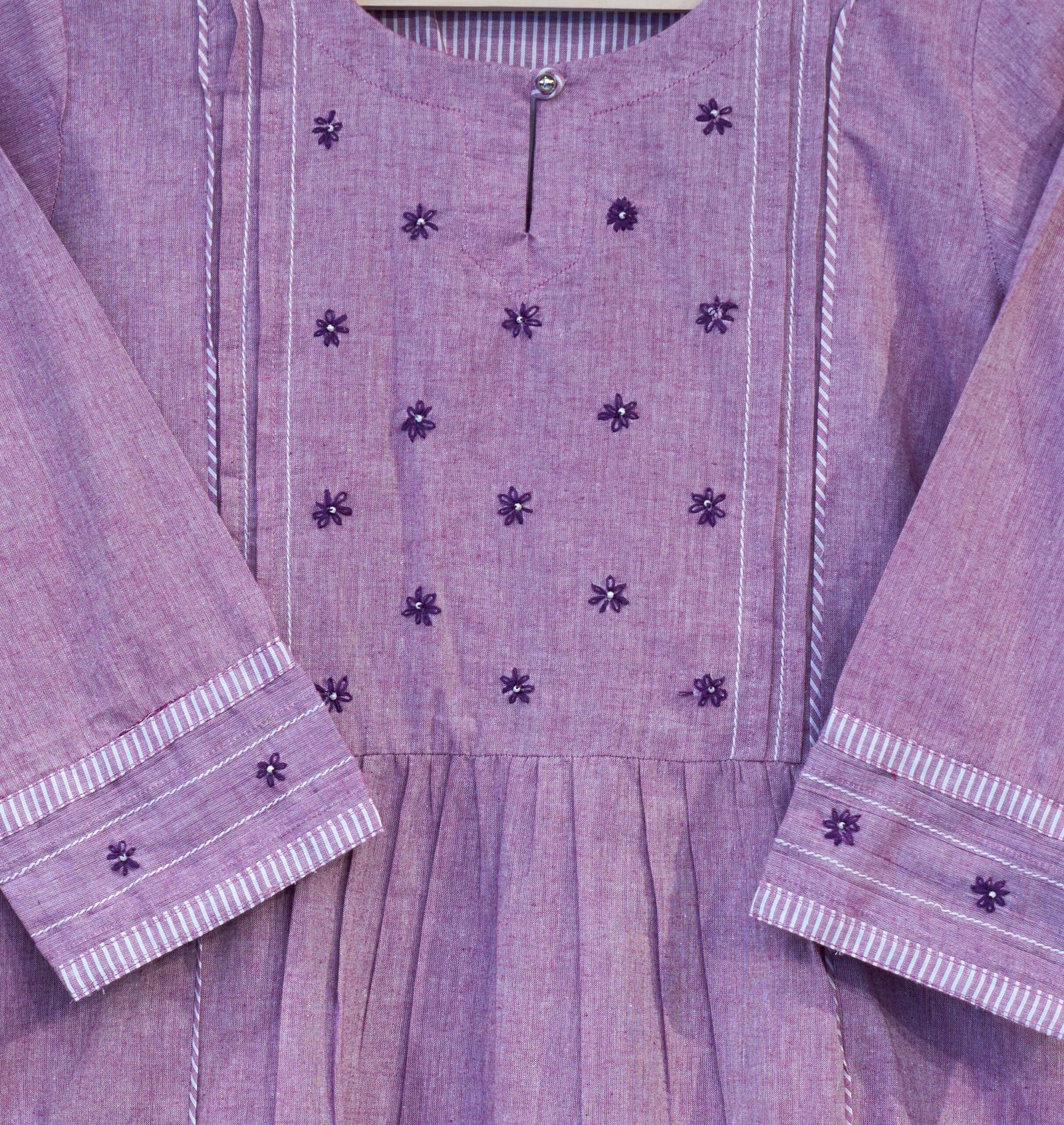 Kurti Set Purple Small Flower Embroidery - Image 3